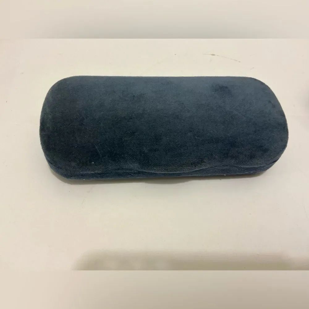 Gucci SunglassesβCase Eyeglasses Blue Velvet Clamshell Case Blue